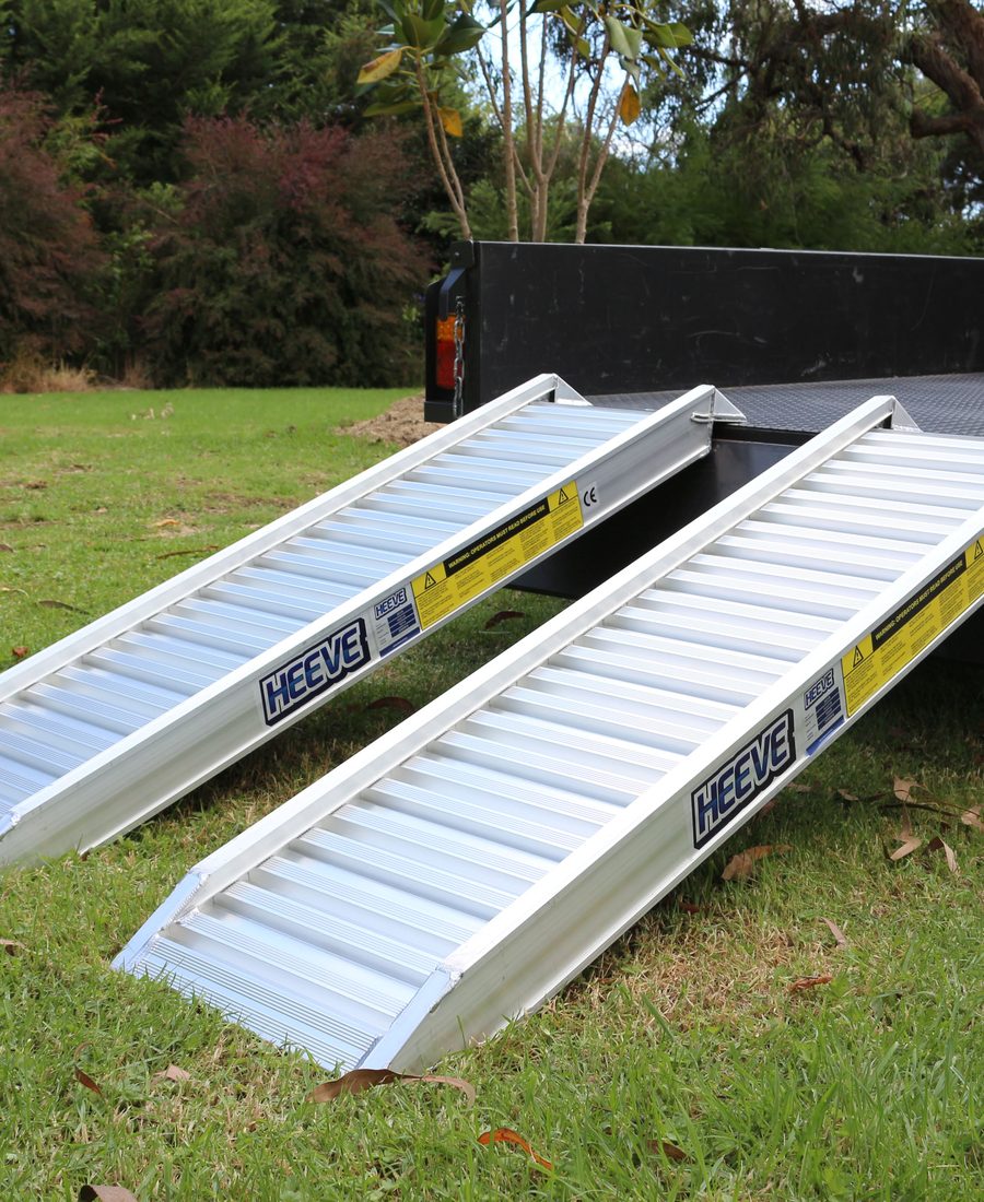 Heeve loading ramps in the field